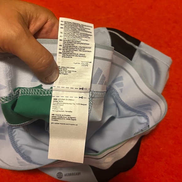 Adidas baby blue, green and black techfit colour-block bike short NWT - Picture 9 of 12